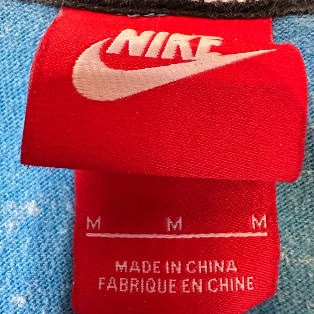 Woman’s Medium Nike Sweatshirt - Picture 2 of 2
